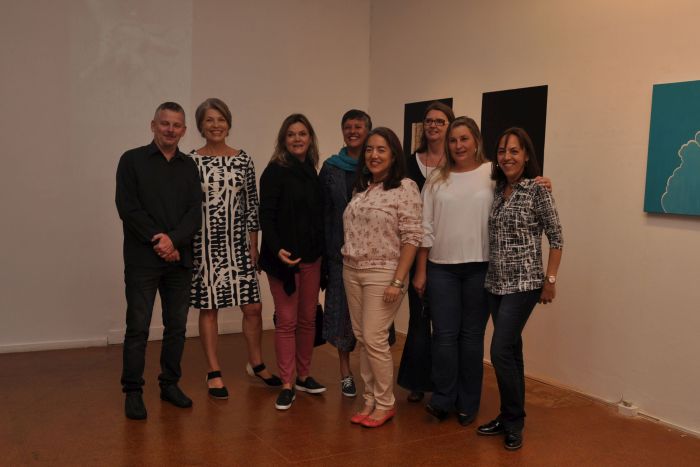 Ex-alunos da EMBAP se unem em exposição e reivindicam restauração de prédio histórico da escola