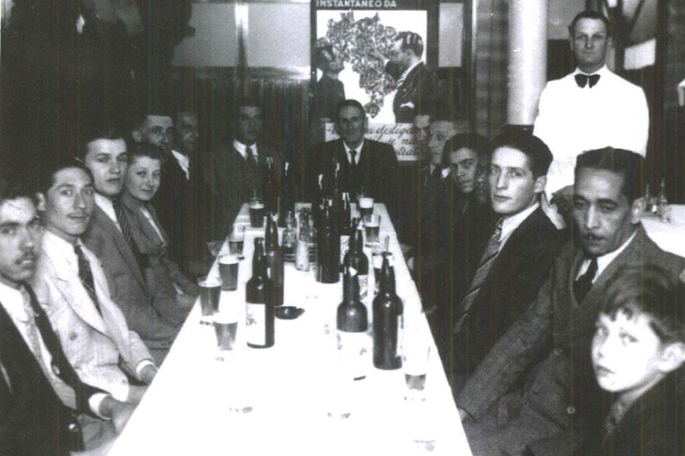 Exposição retrata história de bares e restaurantes tradicionais de Curitiba