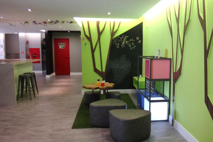 ibis Styles Curitiba Centro Cívico é lançado com tema de Parques de Curitiba