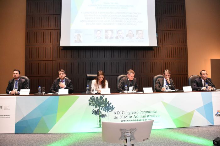 Corrupção e improbidade administrativa pautam debates no congresso de Direito Administrativo