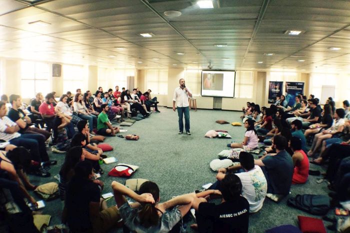 Coaching ajuda a desbloquear o inglês