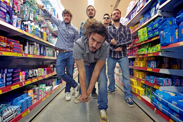  Surf Music invade o Crossroads