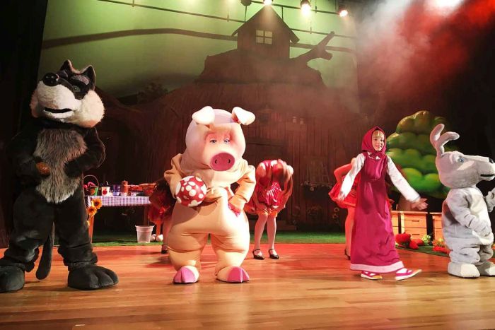 Espetáculo Masha e o Urso volta a Curitiba