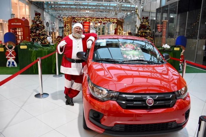 Campanha do Novo Batel propõe aos clientes acreditar na magia do Natal