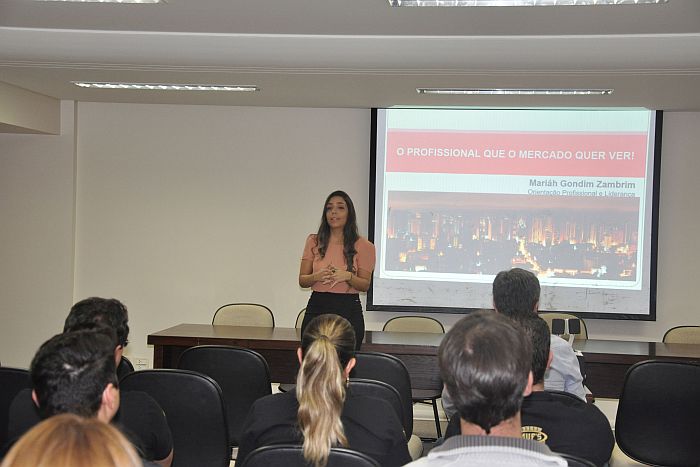 Consutora destacou características que profissionais devem buscar para ascensão na carreira