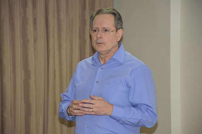 Empresário fala sobre o que é preciso para sobreviver no mercado