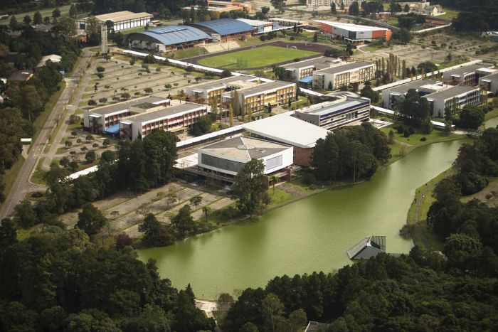 FACEC e Universidade Positivo anunciam parceria