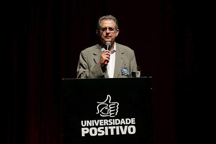 Curso Positivo apresenta novidades para 2017