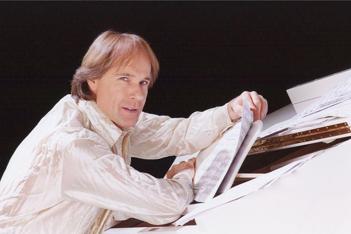 Richard Clayderman comemora 40 anos de carreira no Guairão