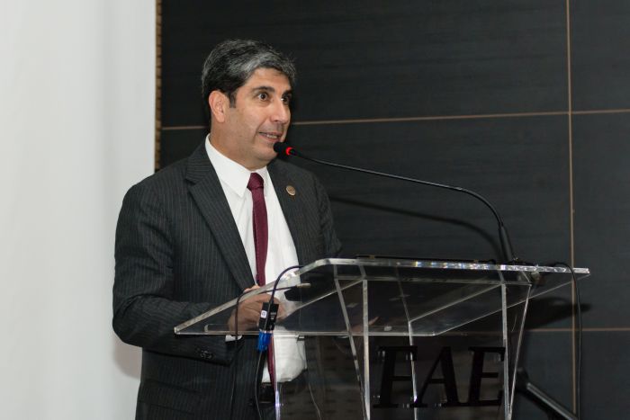 CBEXs-PR debate novos modelos de remuneração na saúde com executivos do setor