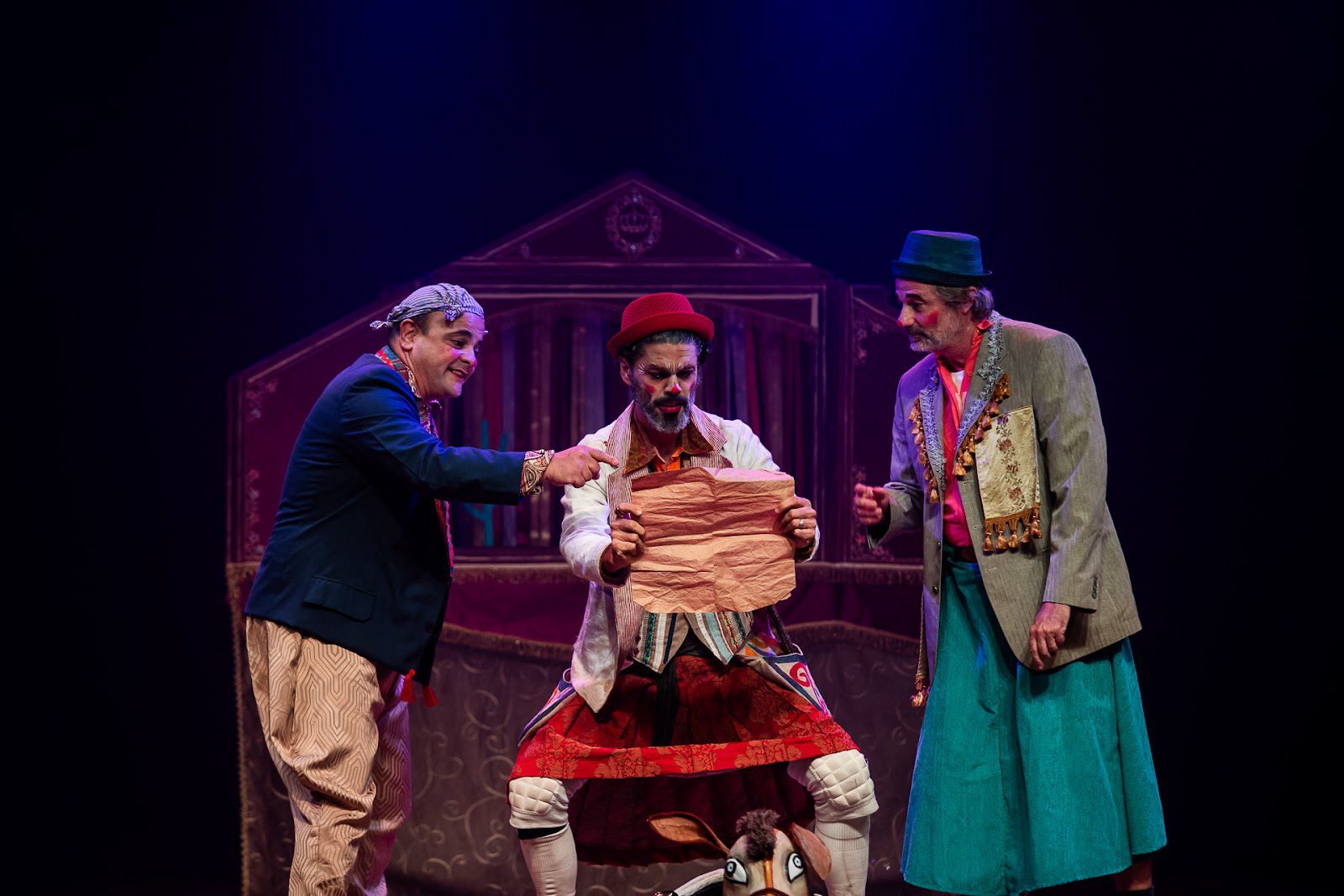 Espetáculo infantojuvenil “Mundo Suassuna” chega a Curitiba inspirado na obra de Ariano Suassuna 