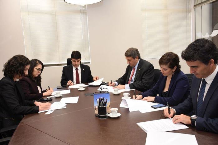 CAA/PR e entidades representativas da área jurídica assinam Termo de Cooperação