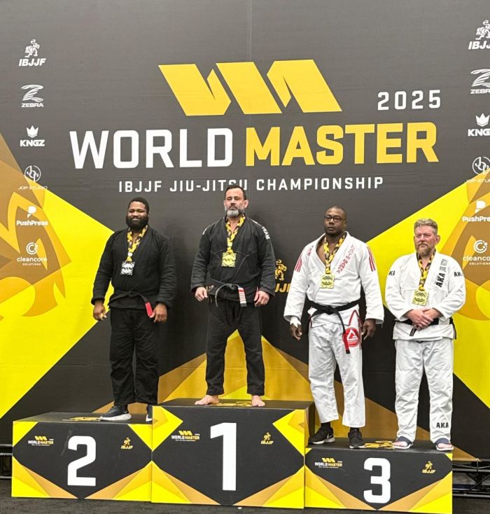 Atleta de Itajaí conquista título mundial de Jiu-Jitsu em Las Vegas e leva o nome do Brasil ao topo