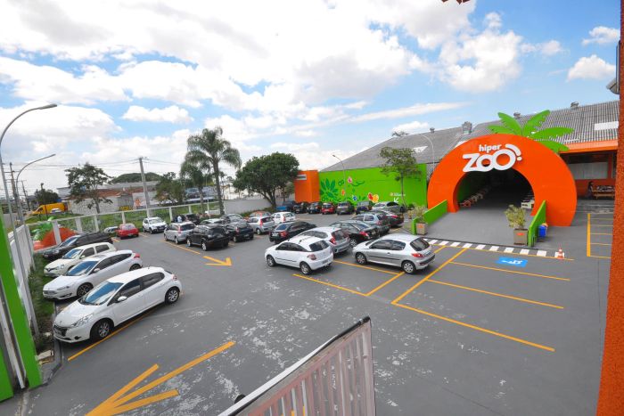 Pet center inicia temporada de encontros de adoção